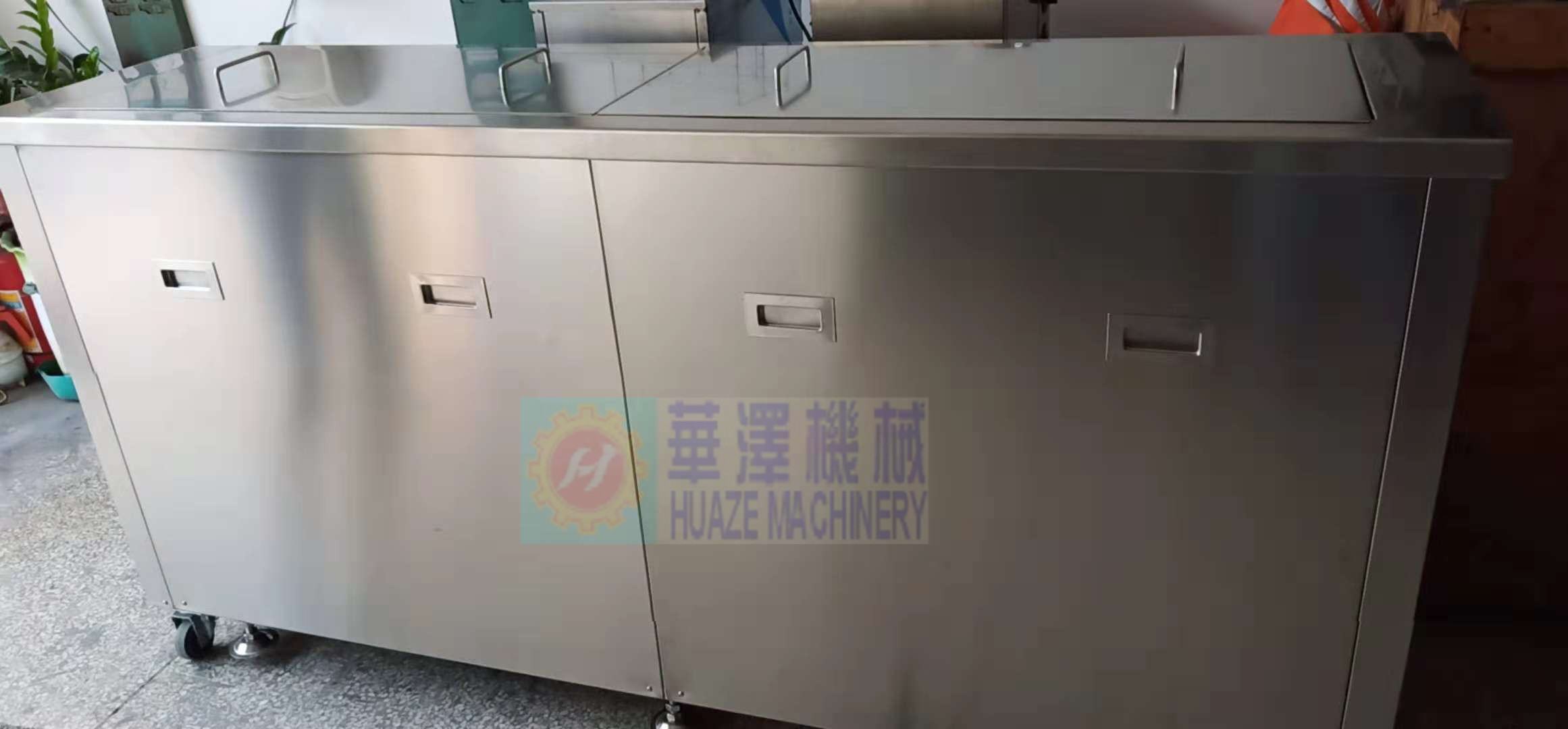 毛刷輥清洗機(jī)